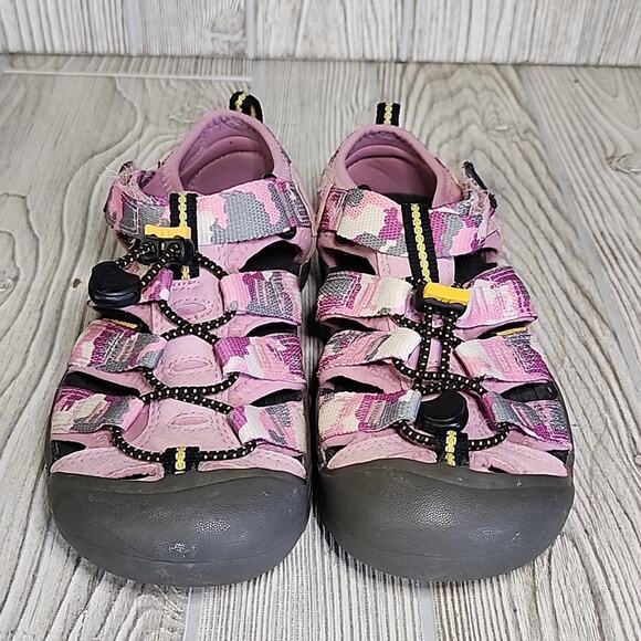 Keen Newport Pink Camo Hking Sandals Kids Size 3 - Picture 4 of 12